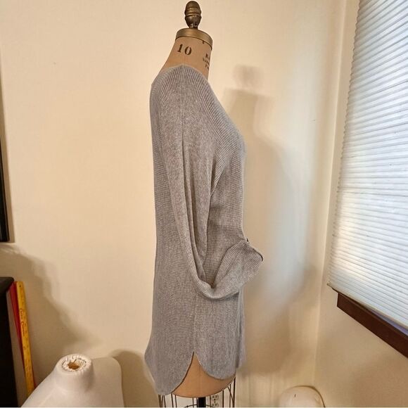 Joan Vass Gray Rayon blend tunic round neck sweater size medium - Picture 5 of 11